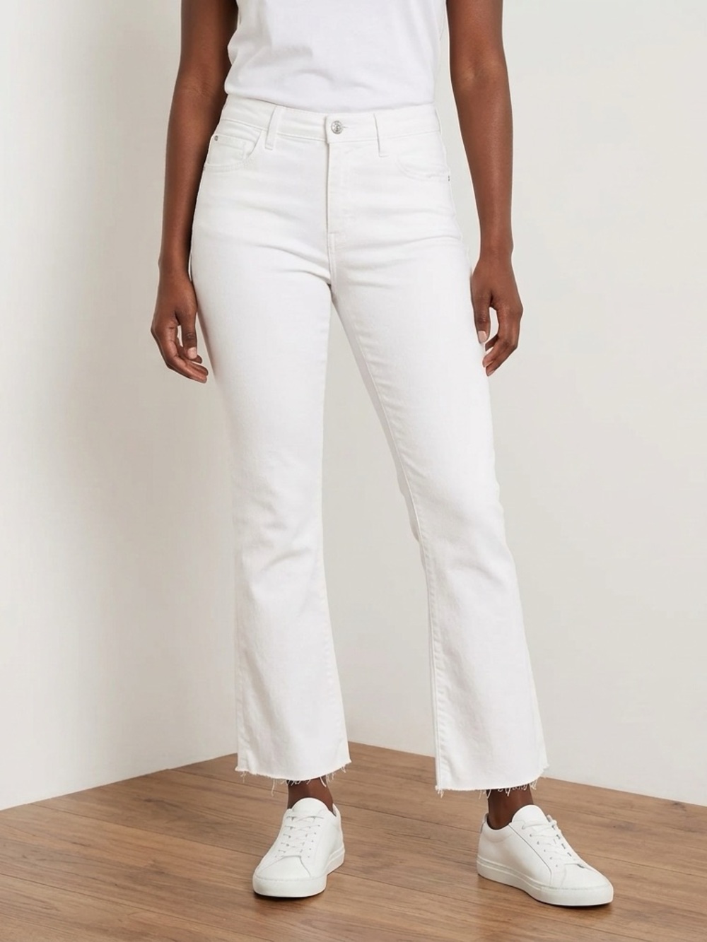Citizens Of Humanity White Drew Crop Flare Size 27 Distressed Denim